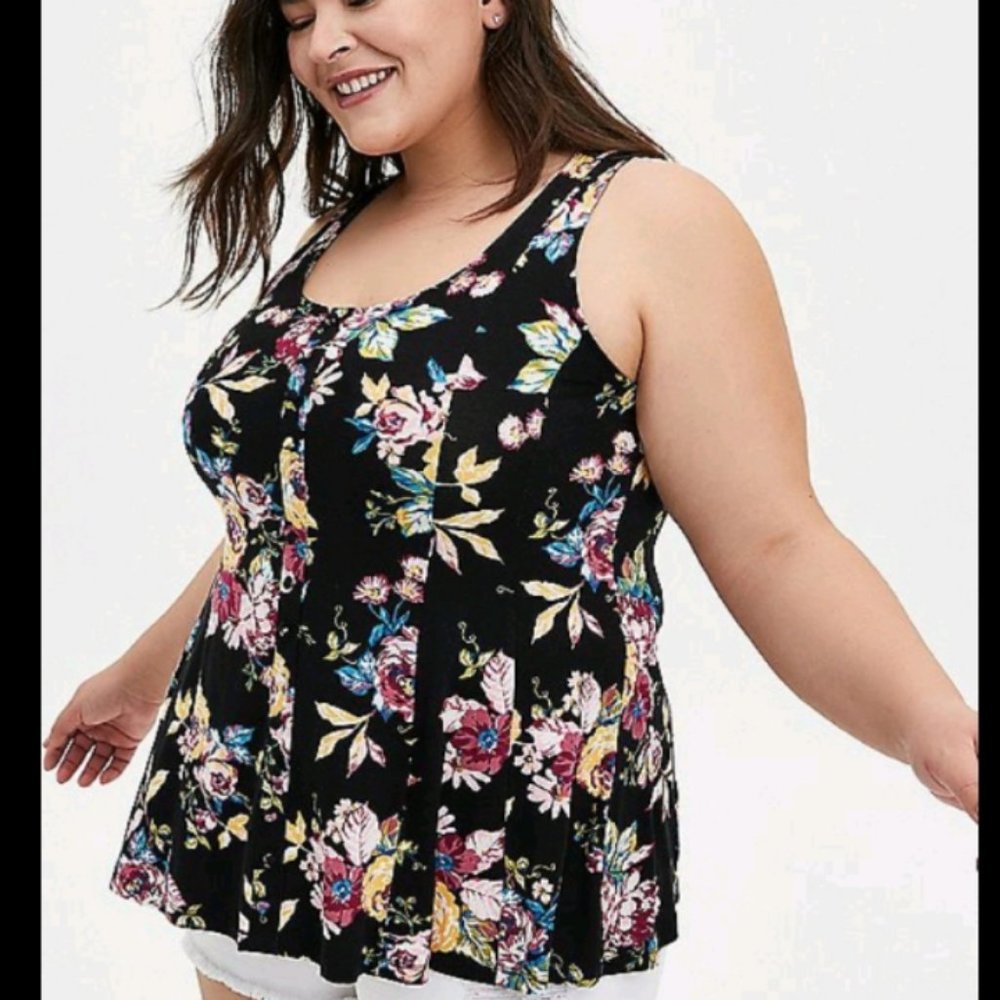 TORRID - SIZE 4X